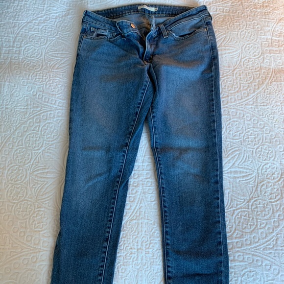 Levi’s 711 skinny crop jeans - Picture 3 of 8